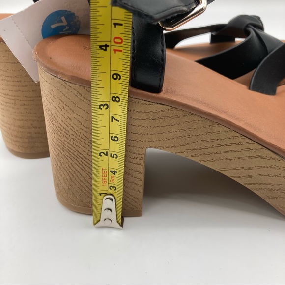 Universal Thread Valerie women’s black platform heel 7 1/2 - Picture 7 of 12